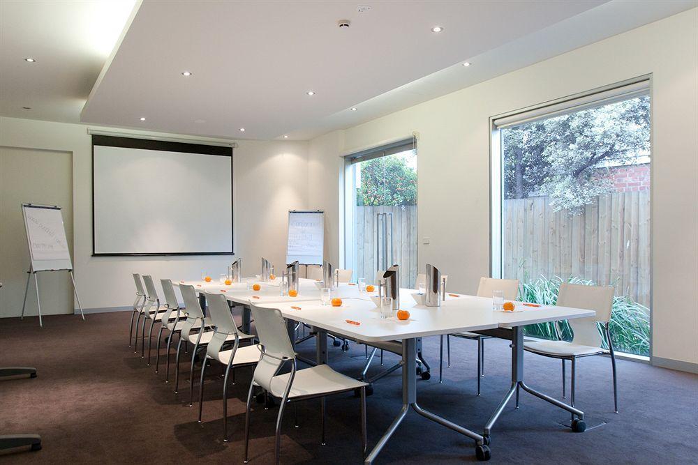 Punthill Williamstown Aparthotel Ngoại thất bức ảnh
